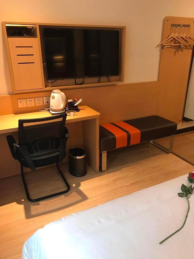 7 Days Premium Chongqing Jiangbei International Airport Branch Hotel Kültér fotó