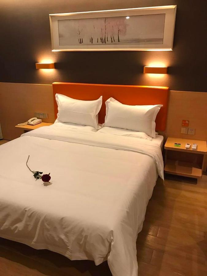7 Days Premium Chongqing Jiangbei International Airport Branch Hotel Kültér fotó