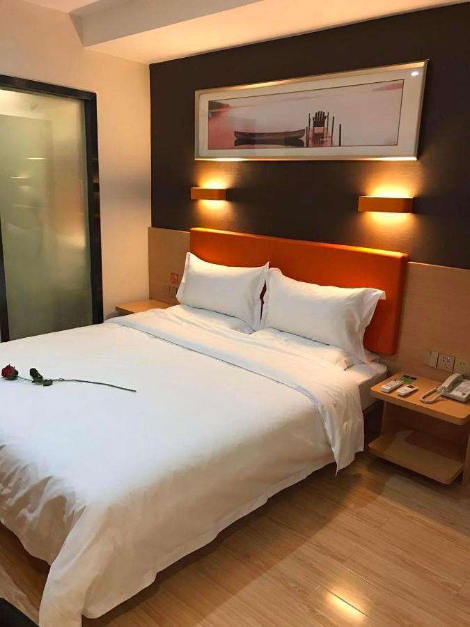 7 Days Premium Chongqing Jiangbei International Airport Branch Hotel Kültér fotó